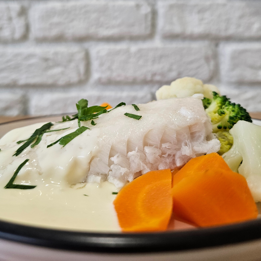 Baked Hoki Fillet with Zesty Lemon Sauce